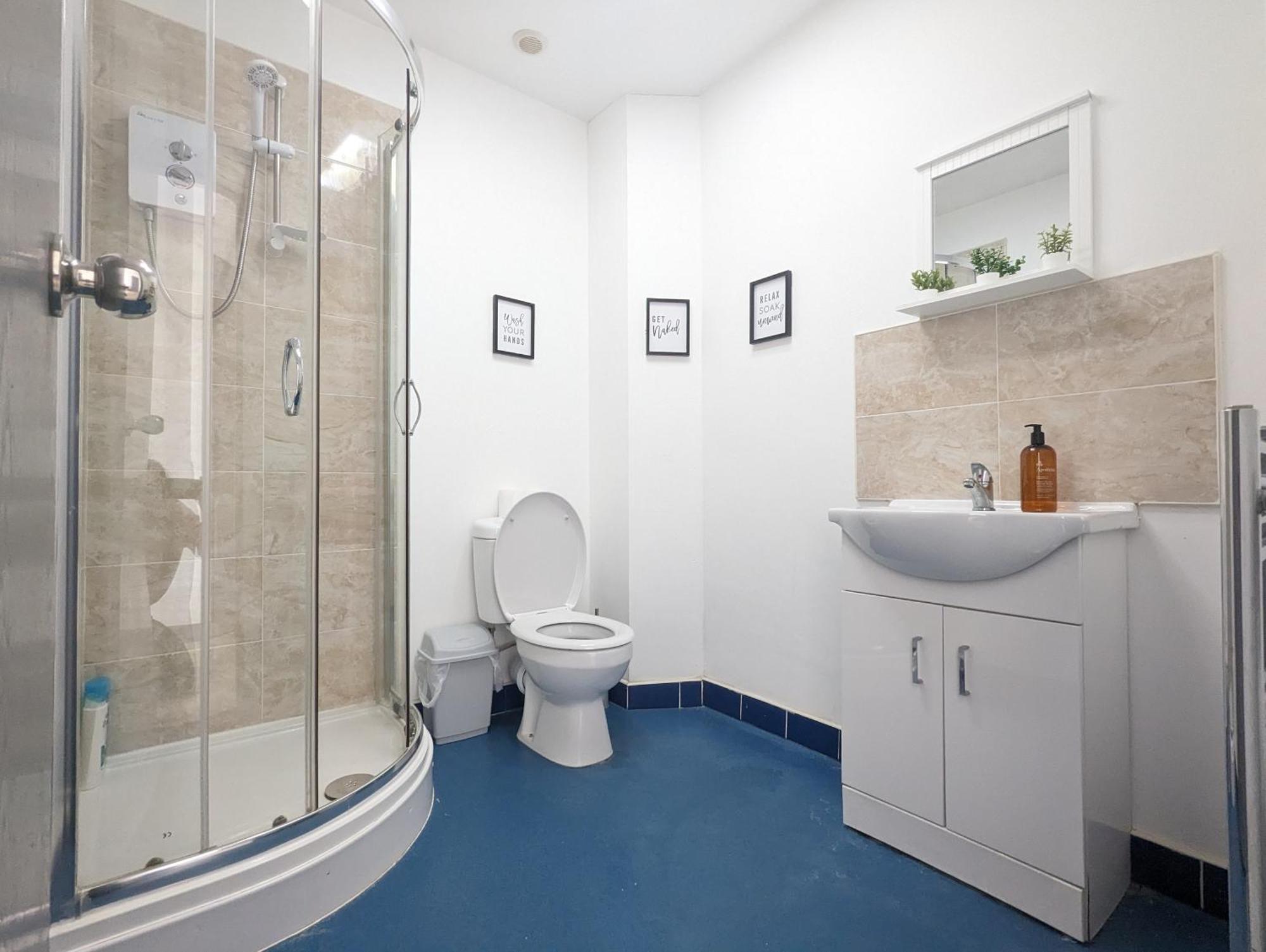 Room Near City Centre Private Bath Free Parking Liverpool Luaran gambar
