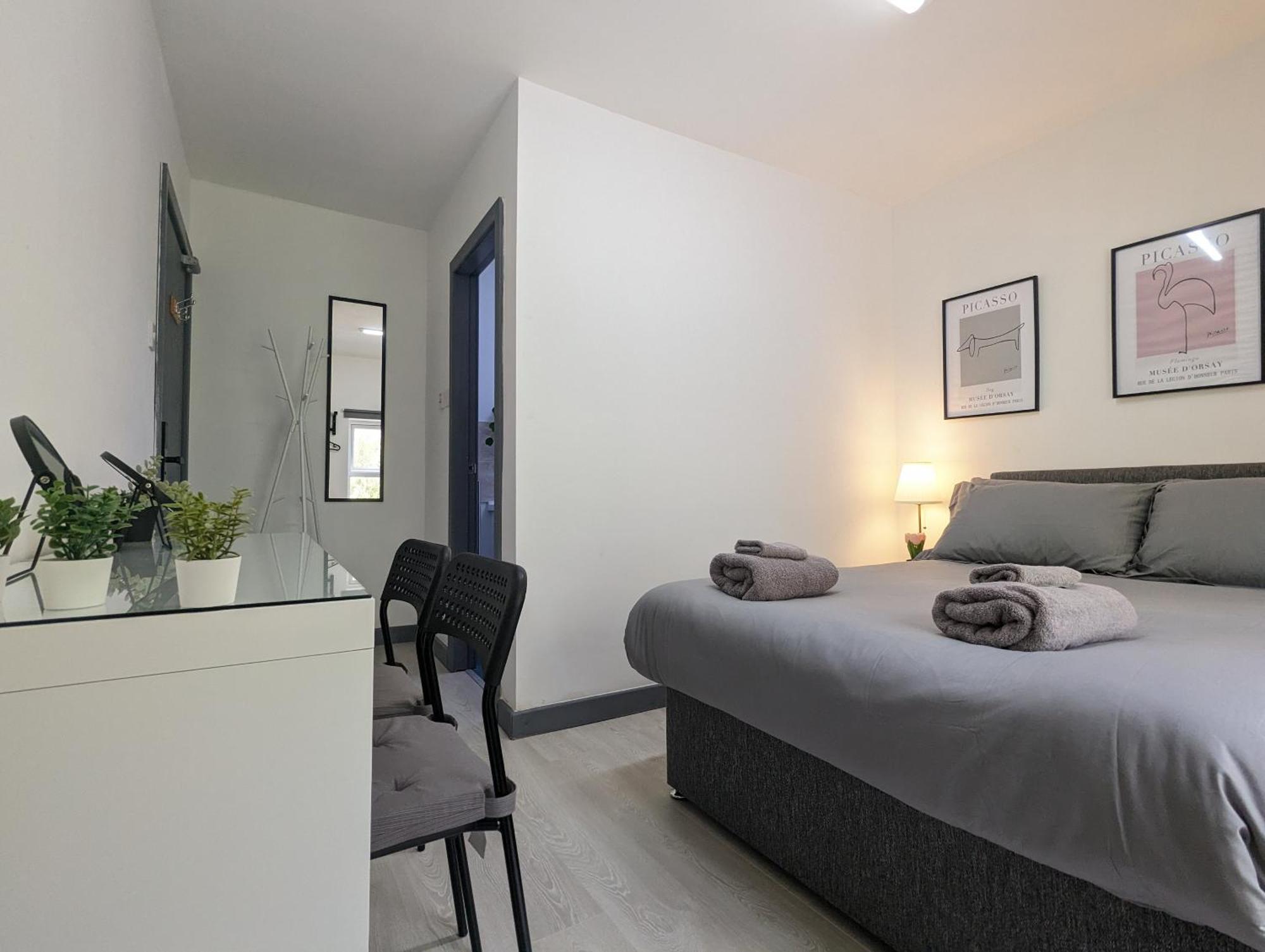 Room Near City Centre Private Bath Free Parking Liverpool Luaran gambar