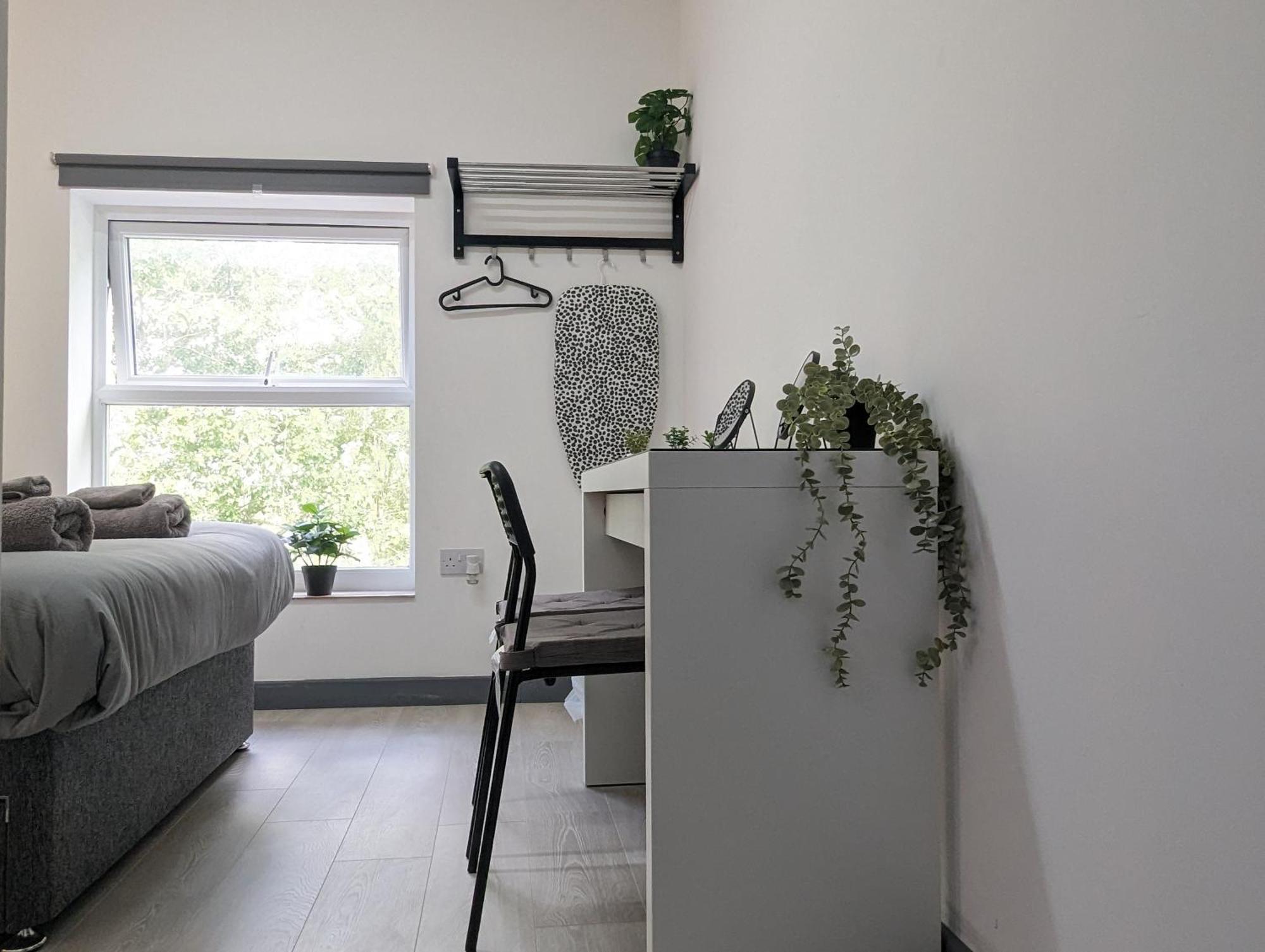 Room Near City Centre Private Bath Free Parking Liverpool Luaran gambar