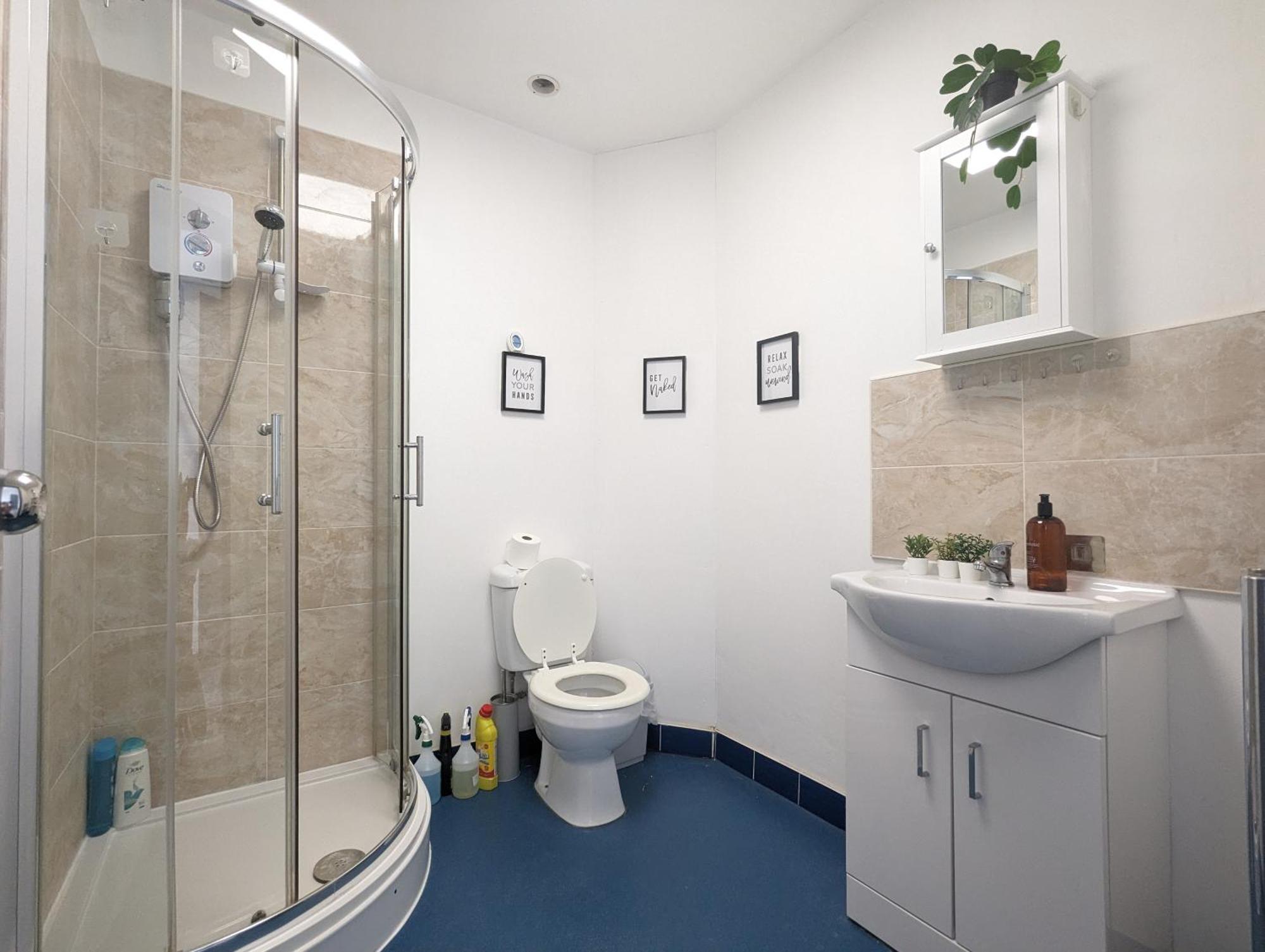 Room Near City Centre Private Bath Free Parking Liverpool Luaran gambar