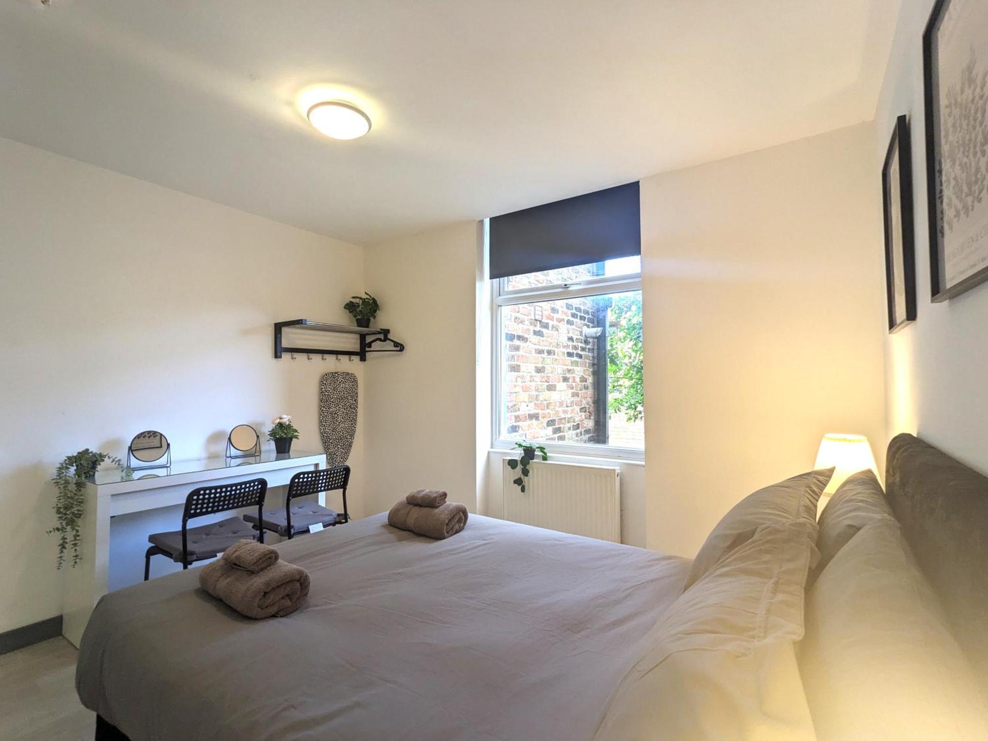 Room Near City Centre Private Bath Free Parking Liverpool Luaran gambar