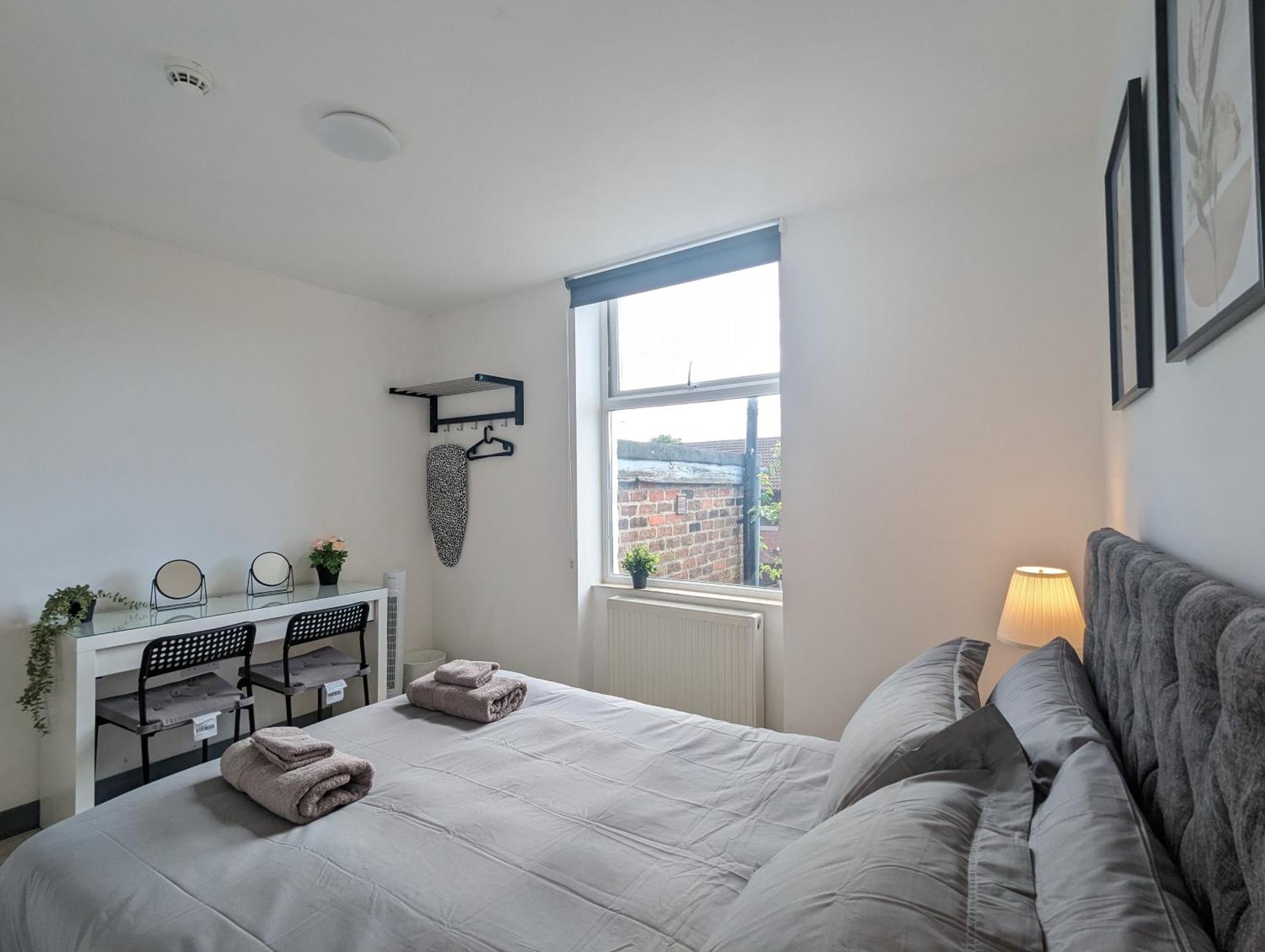Room Near City Centre Private Bath Free Parking Liverpool Luaran gambar