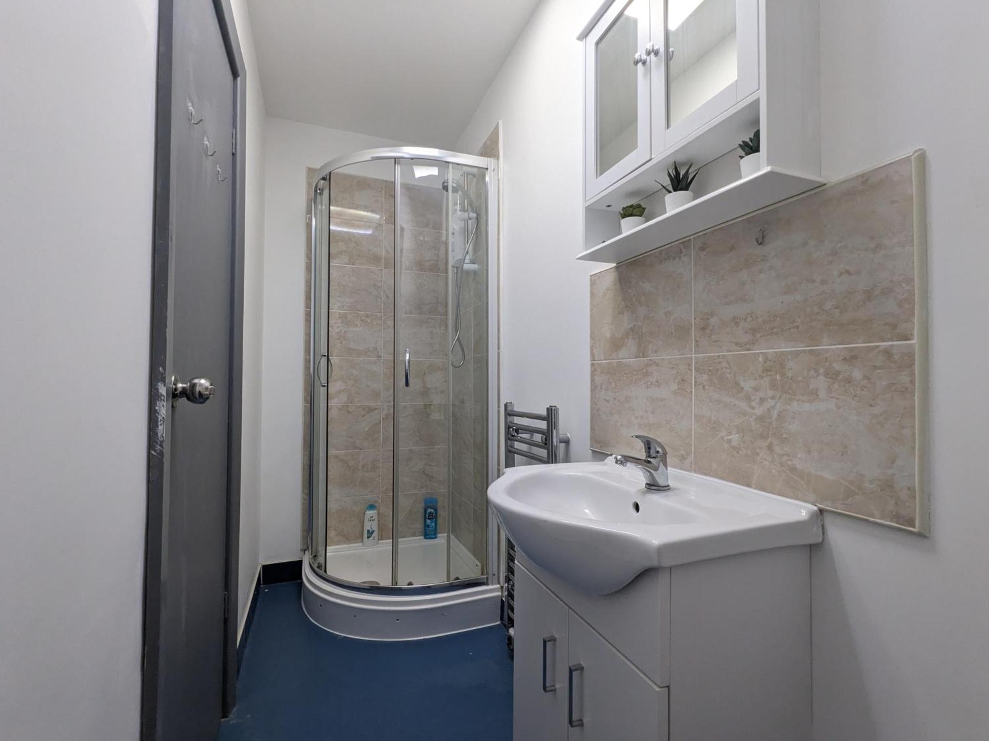Room Near City Centre Private Bath Free Parking Liverpool Luaran gambar