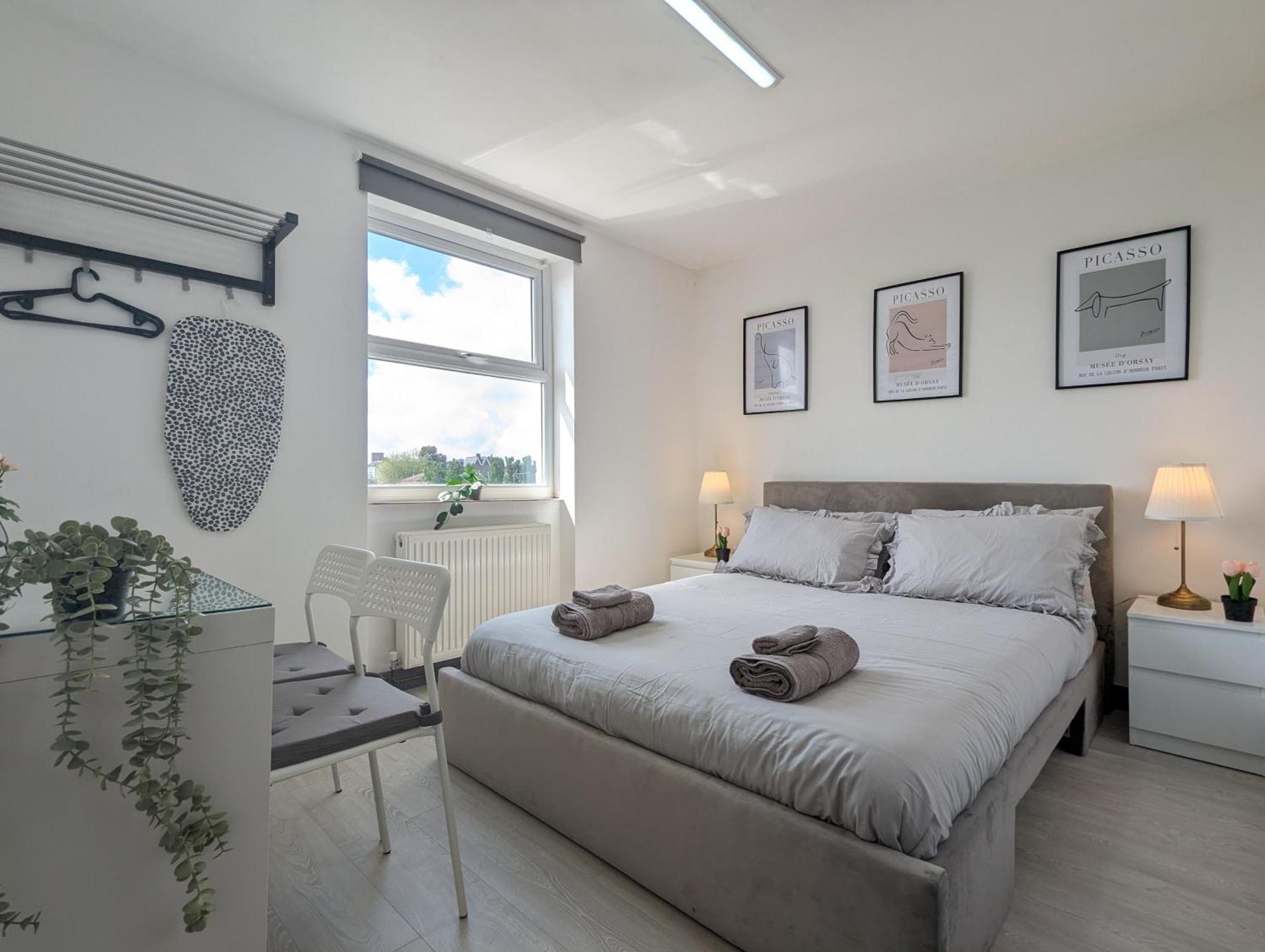 Room Near City Centre Private Bath Free Parking Liverpool Luaran gambar